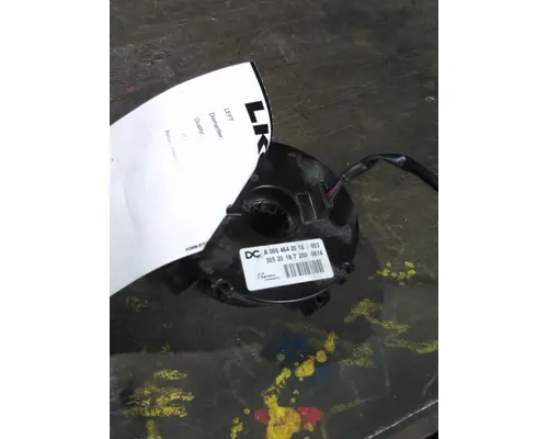 FREIGHTLINER CASCADIA STEERING PART