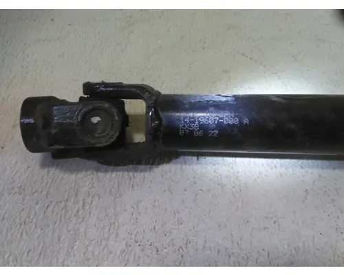 FREIGHTLINER CASCADIA STEERING SHAFT