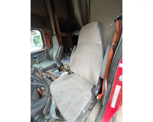 FREIGHTLINER CASCADIA Seat, Front