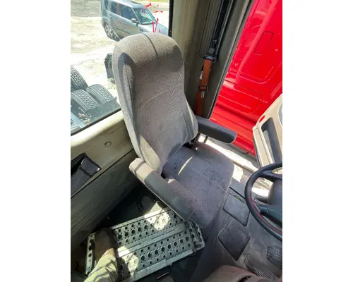 FREIGHTLINER CASCADIA Seat, Front