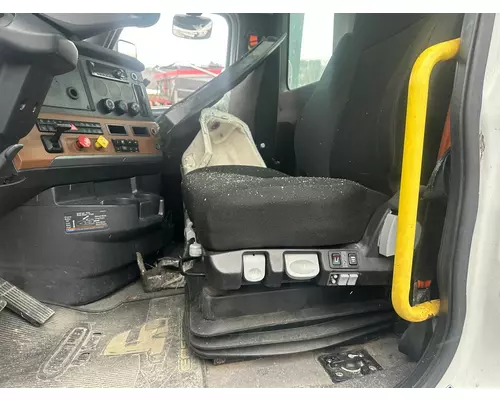 FREIGHTLINER CASCADIA Seat, Front