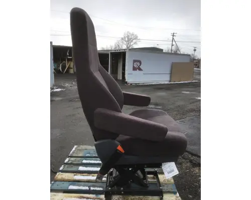 FREIGHTLINER CASCADIA Seat