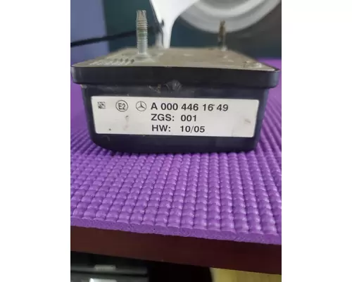 FREIGHTLINER CASCADIA Sensor