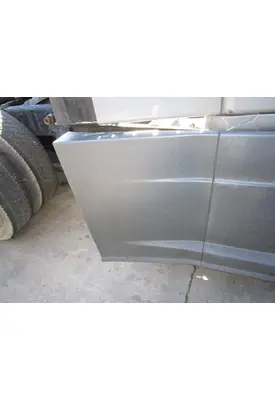 FREIGHTLINER CASCADIA Side Fairing