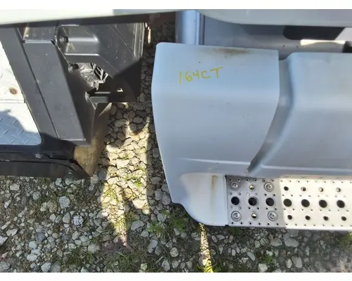 FREIGHTLINER CASCADIA Side Fairing