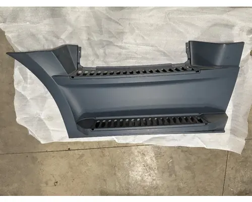 FREIGHTLINER CASCADIA Side Fairing