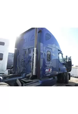 FREIGHTLINER CASCADIA Side Fairing