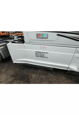 FREIGHTLINER CASCADIA Side Fairing