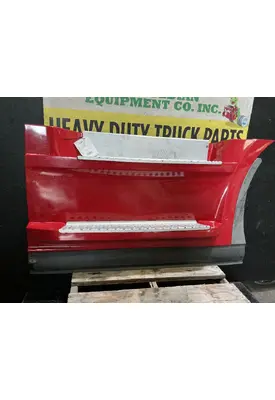 FREIGHTLINER CASCADIA Side Fairing