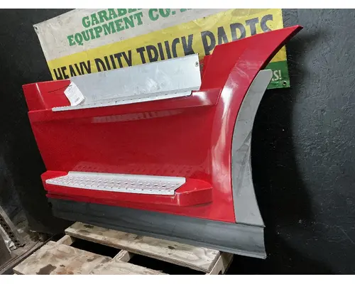 FREIGHTLINER CASCADIA Side Fairing