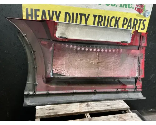 FREIGHTLINER CASCADIA Side Fairing