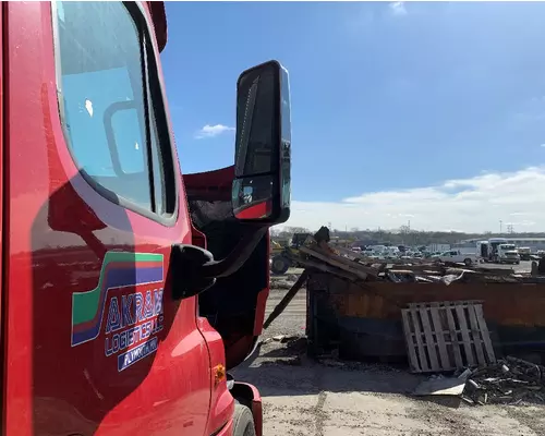 FREIGHTLINER CASCADIA Side View Mirror