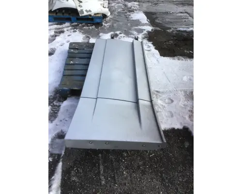 FREIGHTLINER CASCADIA Skirt