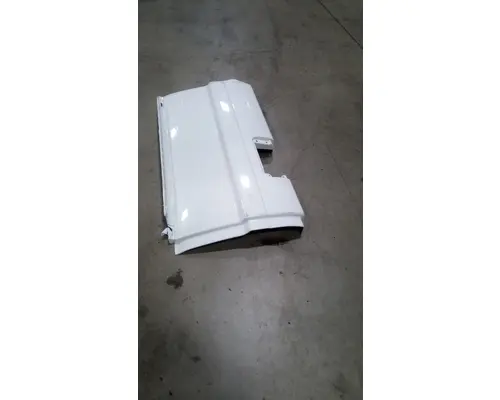 FREIGHTLINER CASCADIA Skirt