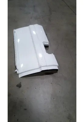 FREIGHTLINER CASCADIA Skirt