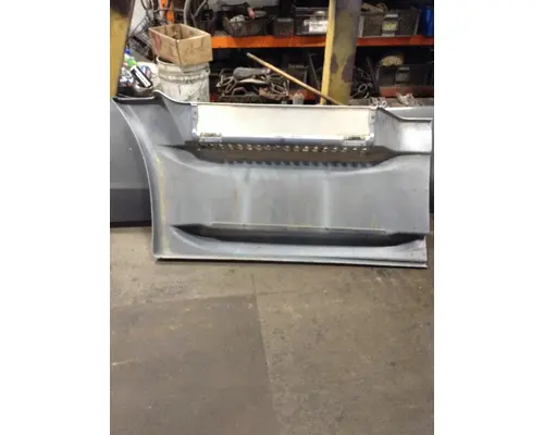 FREIGHTLINER CASCADIA Skirt