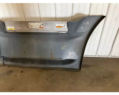 FREIGHTLINER CASCADIA Skirt