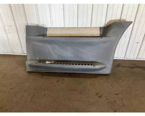 FREIGHTLINER CASCADIA Skirt