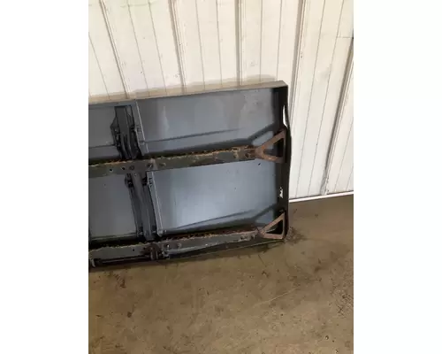 FREIGHTLINER CASCADIA Skirt