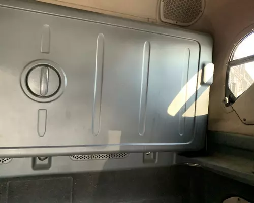 FREIGHTLINER CASCADIA Sleeper Bunk