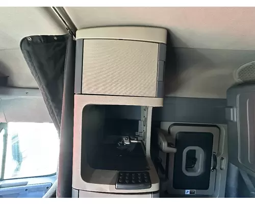 FREIGHTLINER CASCADIA Sleeper Cabinet, Passenger Side