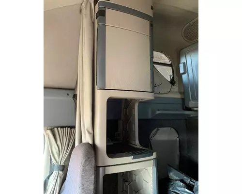 FREIGHTLINER CASCADIA Sleeper Cabinet