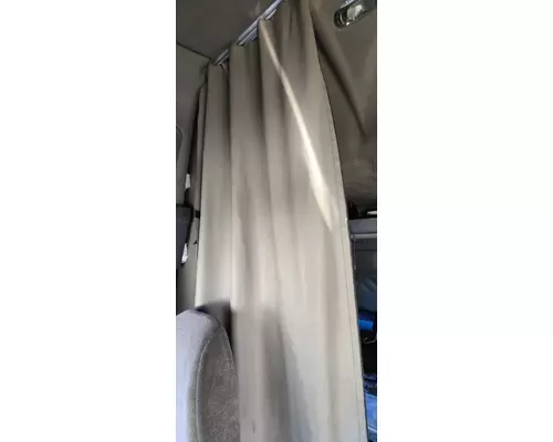 FREIGHTLINER CASCADIA Sleeper Curtain