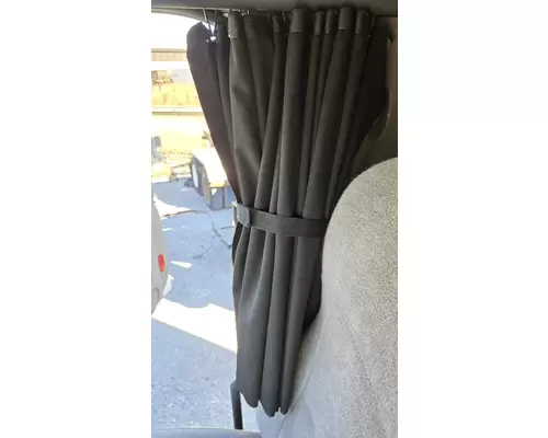 FREIGHTLINER CASCADIA Sleeper Curtain