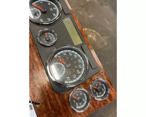 FREIGHTLINER CASCADIA Speedometer Head Cluster