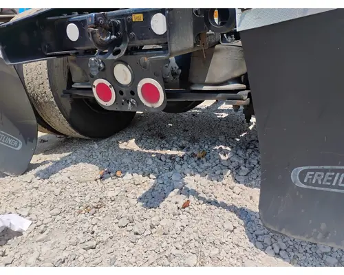 FREIGHTLINER CASCADIA Suspension