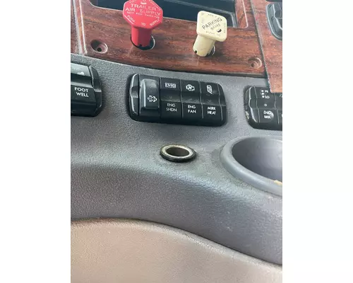 FREIGHTLINER CASCADIA Switch Panel