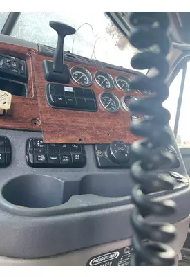 FREIGHTLINER CASCADIA Switch Panel