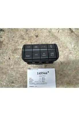 FREIGHTLINER CASCADIA Switch Panel