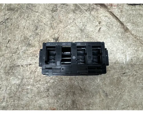 FREIGHTLINER CASCADIA Switch Panel