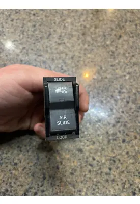 FREIGHTLINER CASCADIA Switch