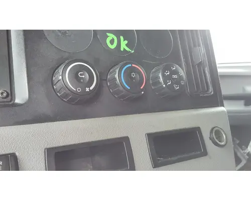FREIGHTLINER CASCADIA TEMPERATURE CONTROL