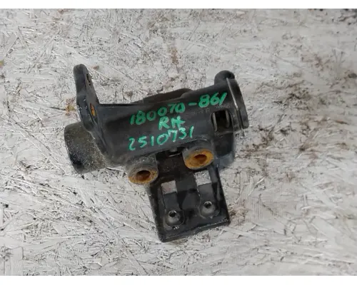 FREIGHTLINER CASCADIA TOW HOOK