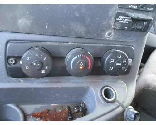 FREIGHTLINER CASCADIA Temperature Control