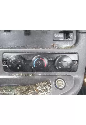 FREIGHTLINER CASCADIA Temperature Control