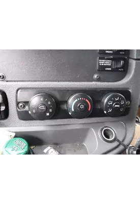 FREIGHTLINER CASCADIA Temperature Control