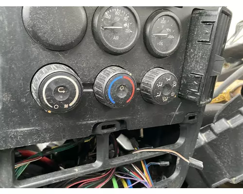 FREIGHTLINER CASCADIA Temperature Control