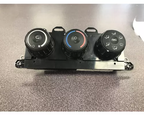 FREIGHTLINER CASCADIA Temperature Control