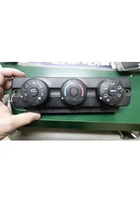FREIGHTLINER CASCADIA Temperature Control