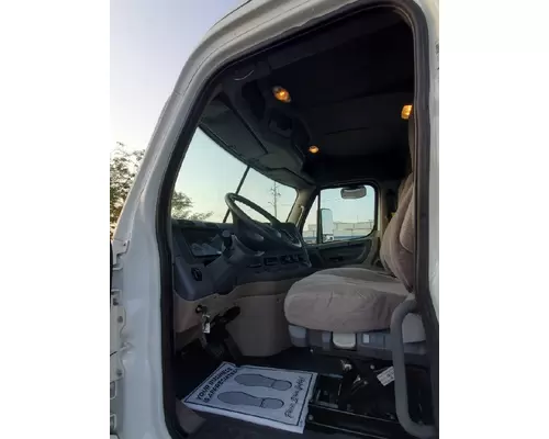 FREIGHTLINER CASCADIA Used Trucks