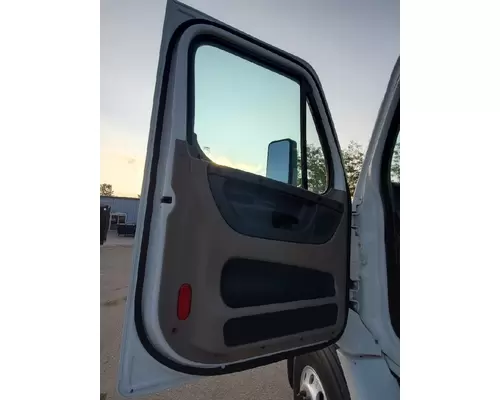 FREIGHTLINER CASCADIA Used Trucks