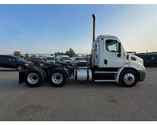 FREIGHTLINER CASCADIA Used Trucks