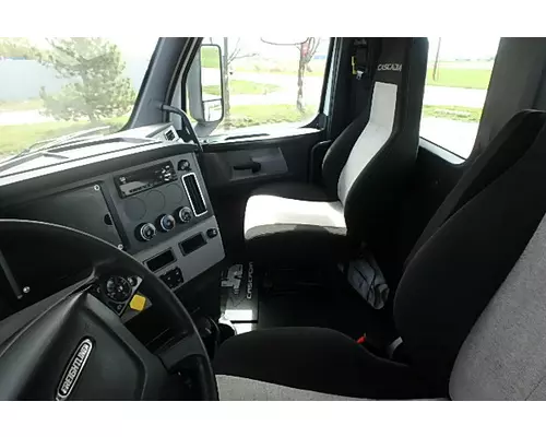 FREIGHTLINER CASCADIA Used Trucks