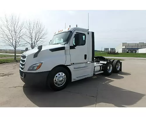 FREIGHTLINER CASCADIA Used Trucks