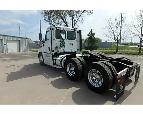 FREIGHTLINER CASCADIA Used Trucks