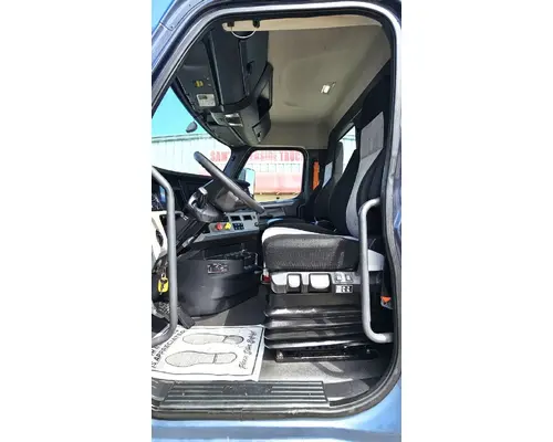 FREIGHTLINER CASCADIA Used Trucks